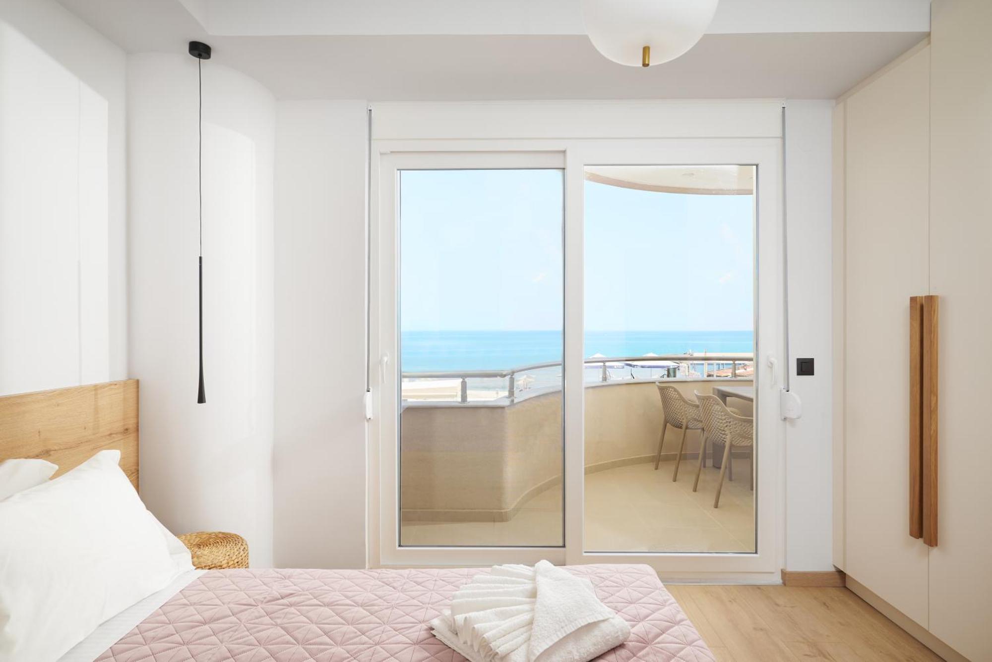 Niki Seaview Haven Appartamento *